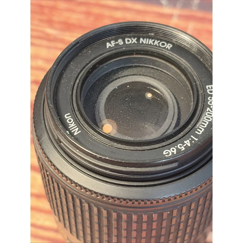 Nikon AF-S Nikkor 55-200mm 1:4-5.6G ED For Parts Only